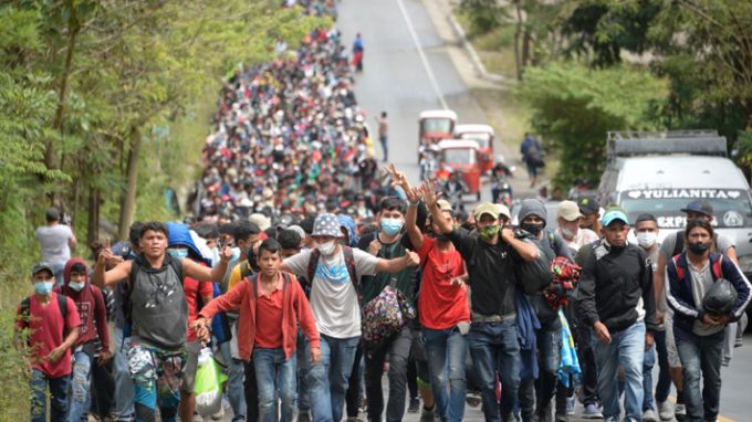 CARAVANA-MIGRANTES-HONDURENOS.jpg