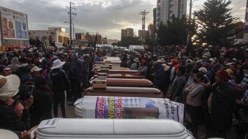 Juliaca-Peru-entierra-muertos-Boluarte.jpg