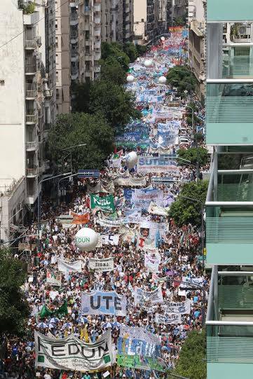 20170307 marcha docente en   argentina.jpg