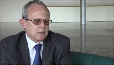 20170704 frank la rue pressenza.jpg