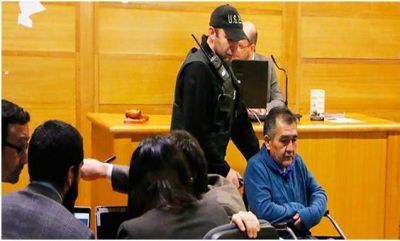 29092017  01 - Agenciauno (Alfredo Trangal Coche llegando en silla de ruedas a la audiencia de preparación de juicio)..JPG