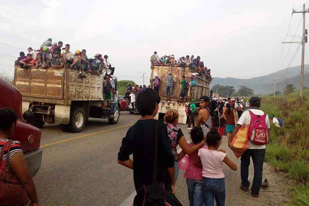 honduras_caravana_28oct2018.jpg