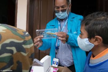 UNICEF-compás-y-mascarillas-720x480.jpg