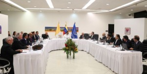 MESA-DE-DIALOGO-venezuela.jpg