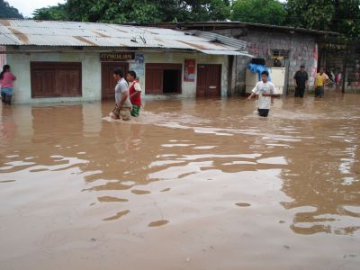 inundacion-en-aucayacu-7.jpg