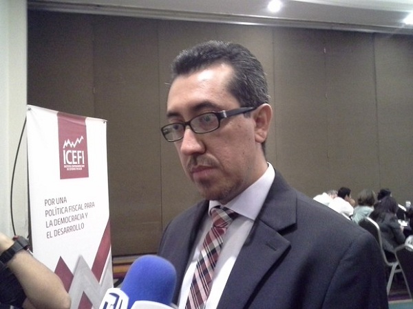 El Salvador director-ejecutivo-del-icefi_big.jpg