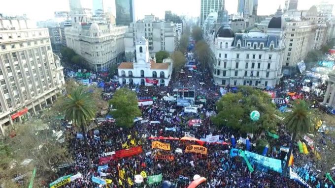 marcha argentina.jpg