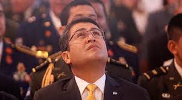 presidente de honduras.jpg