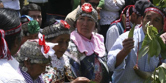 indigenas mapuches.jpg