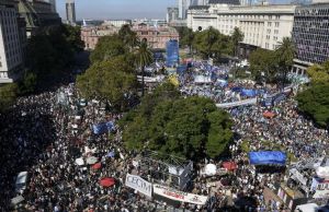 marcha en Argentina.jpg